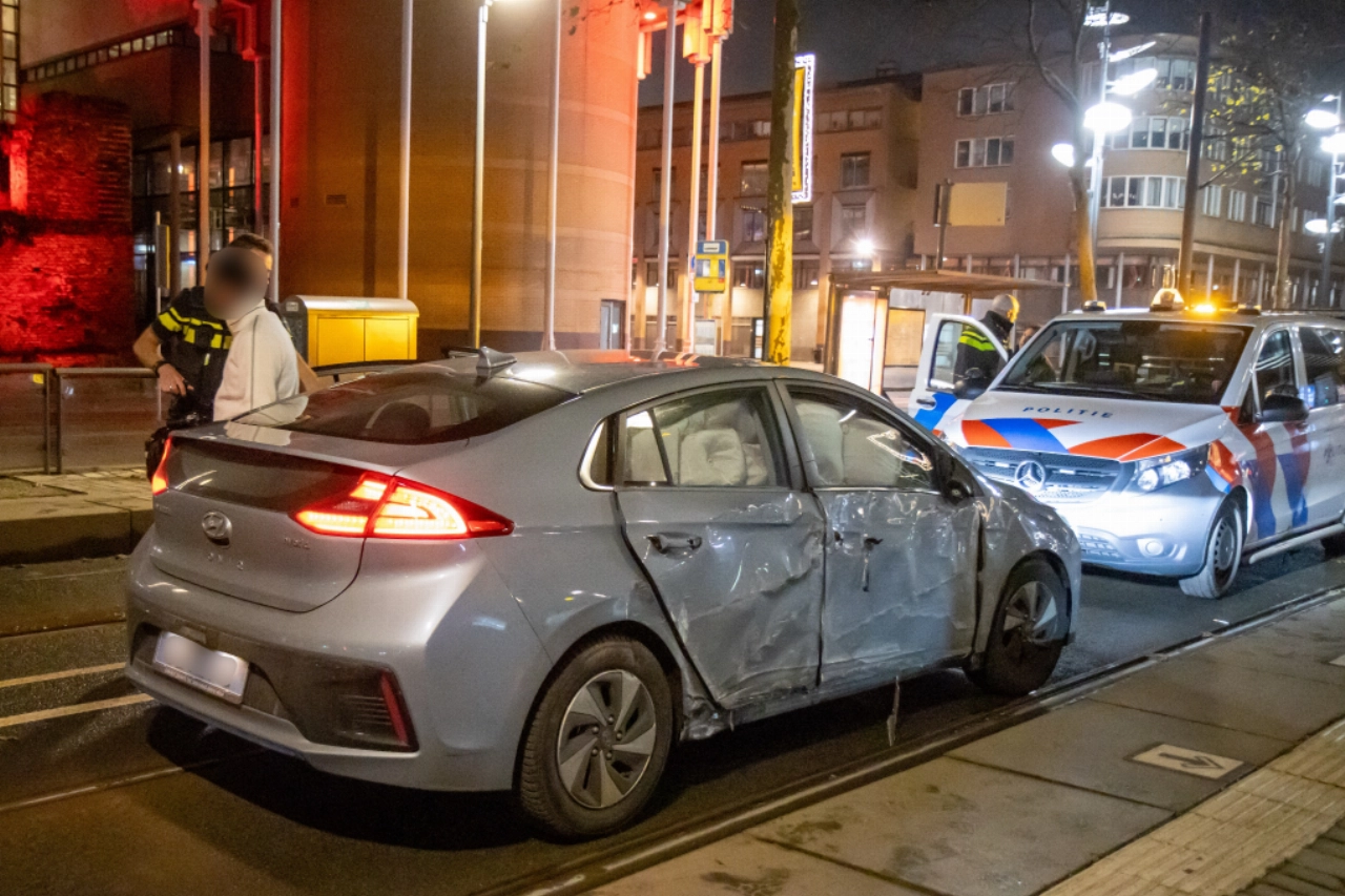 Taxi vergeet bocht te nemen