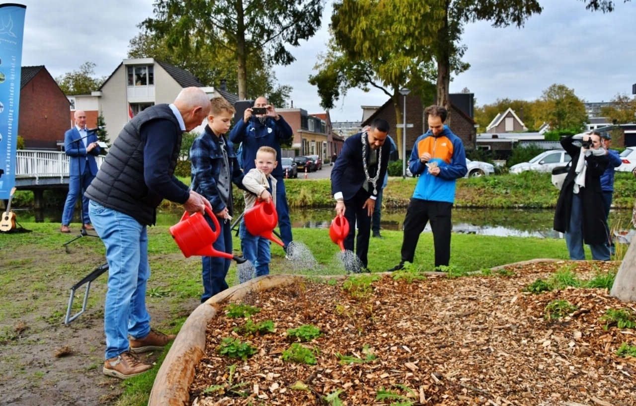 Buurtnest past bij Vogelbuurt