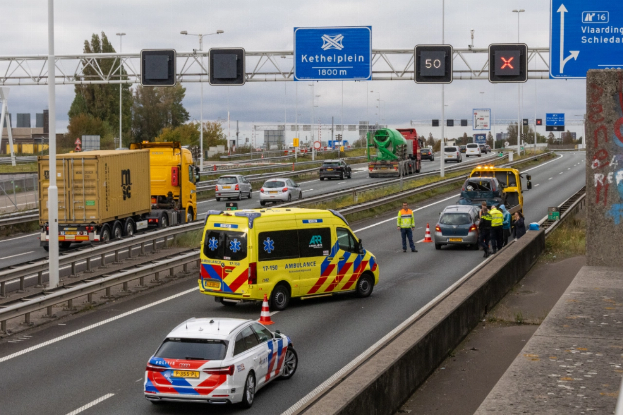Ongeluk veroorzaakt veel oponthoud op A4