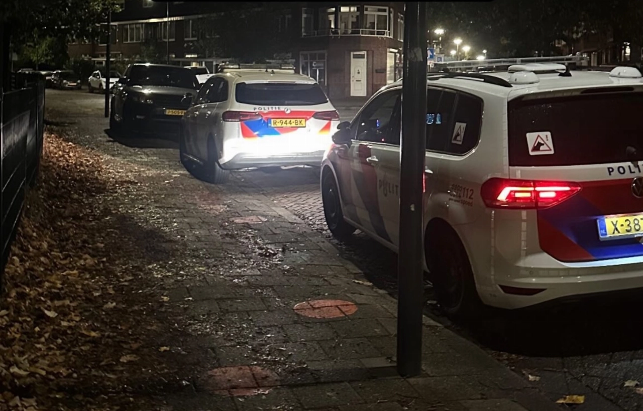 Drie jongeren van dak school gehaald