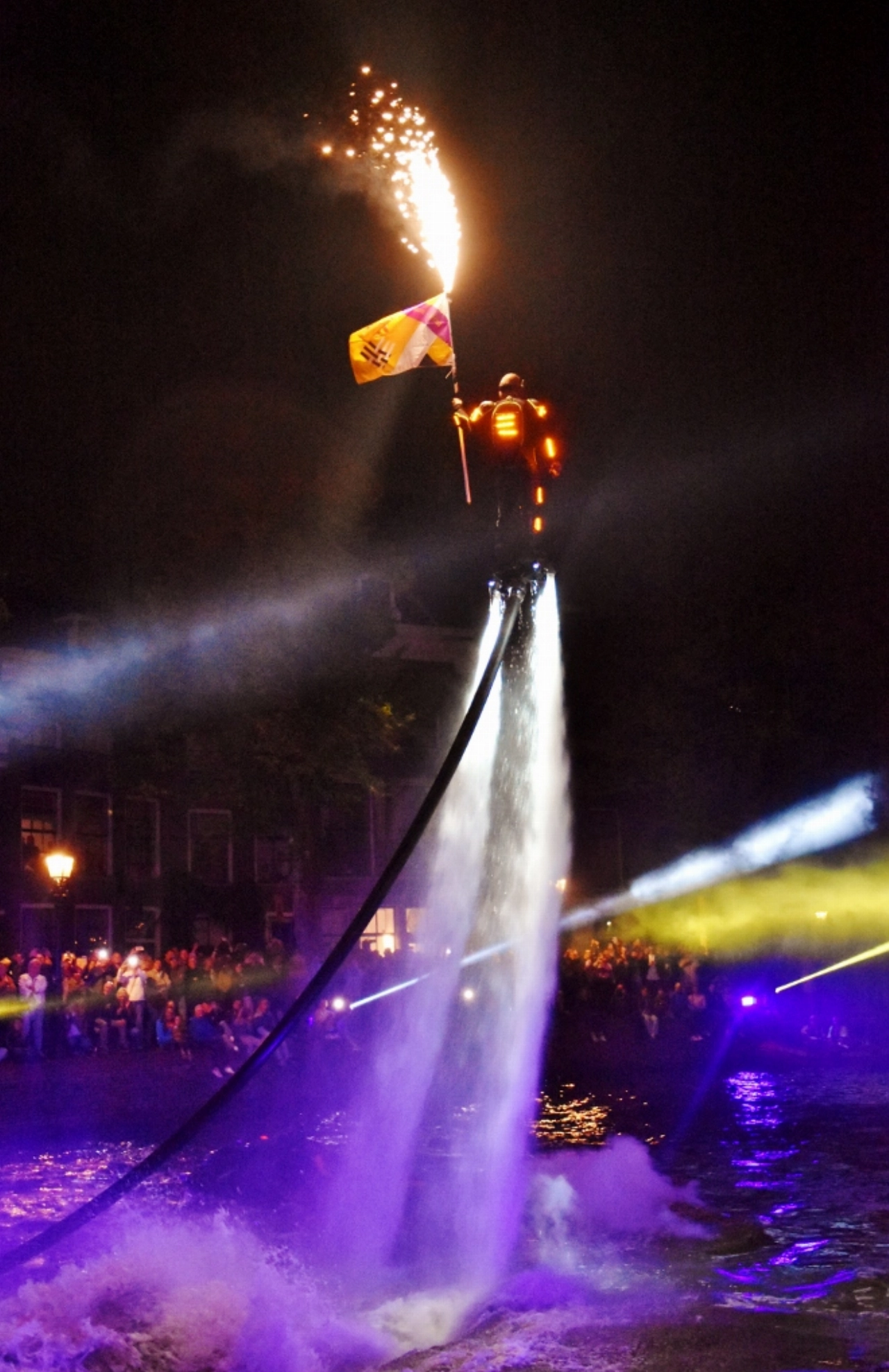 Een feestelijke avond aan de Lange Haven in beeld