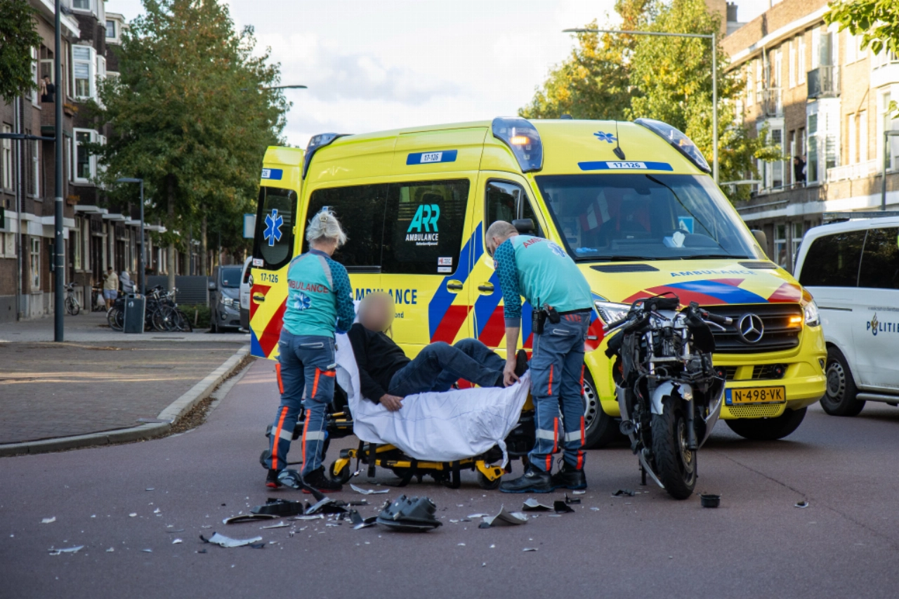 Motorrijder naar ziekenhuis na ongeval