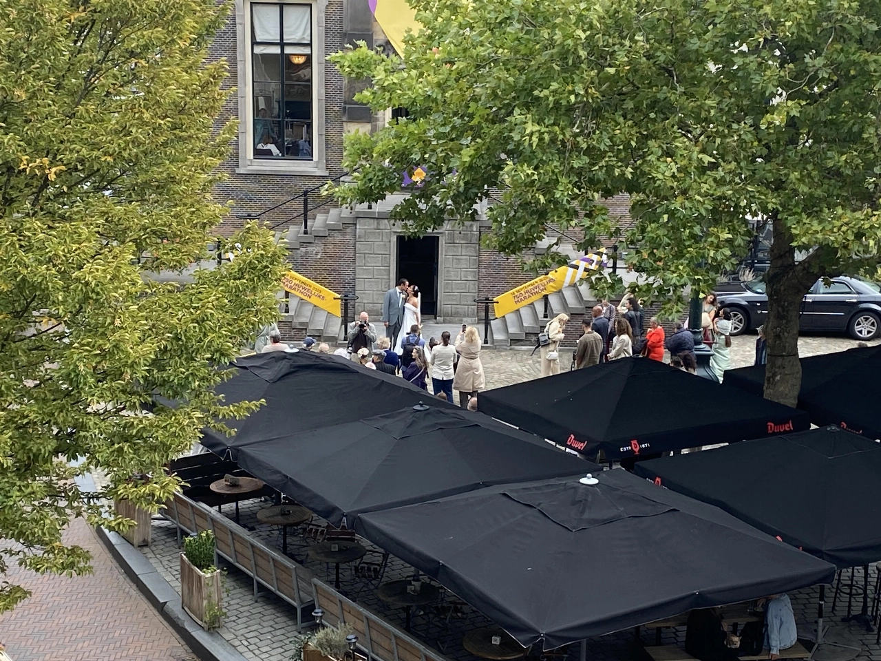 Imca Marina valt uit tijdens huwelijksmarathon