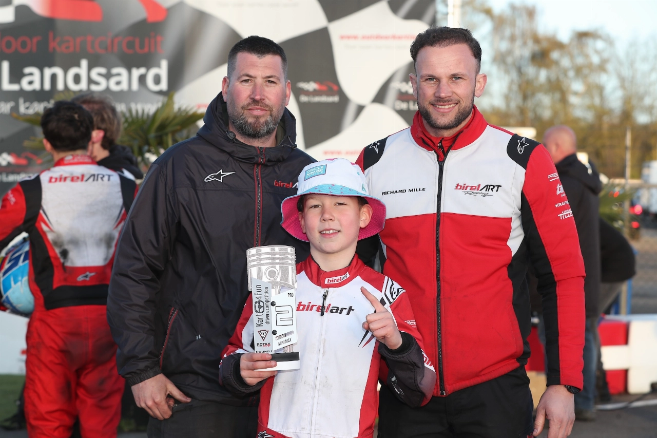 Dani van der Molen naar plek twee in kinderkartwedstrijd