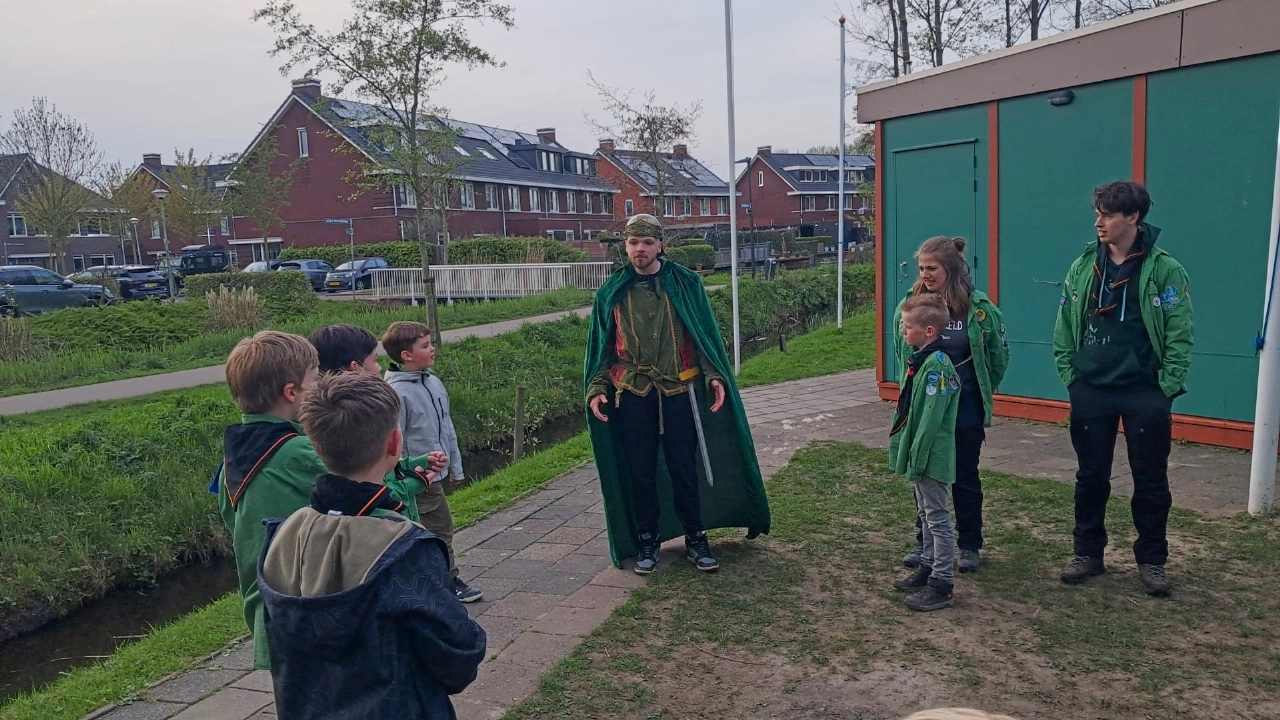 Schiedam even terug in de tijd: ridder gespot in Beatrixpark