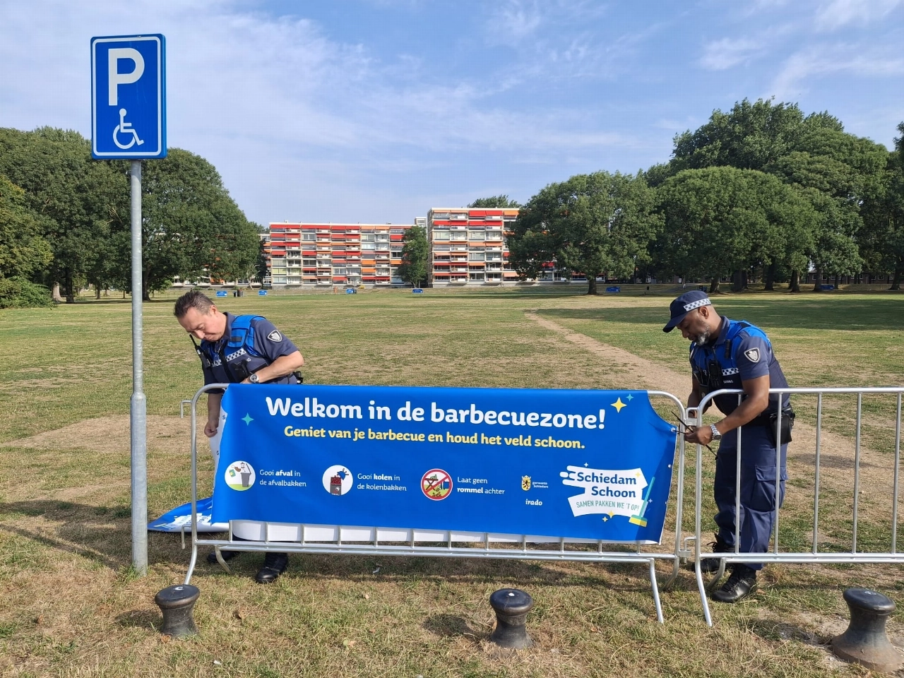 Bewoners Maasboulevard vragen Schiedam opnieuw om barbecueverbod
