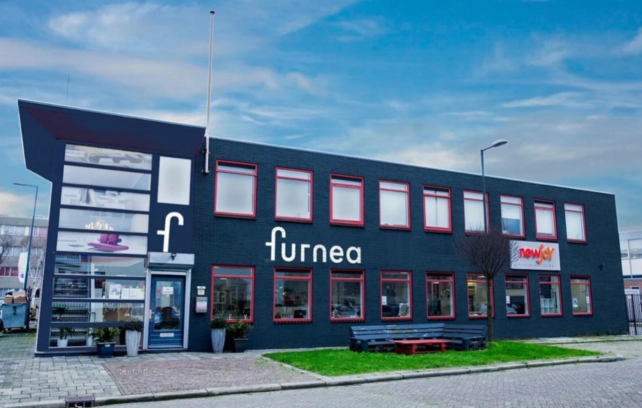Meubelwinkel Furnea maakt doorstart