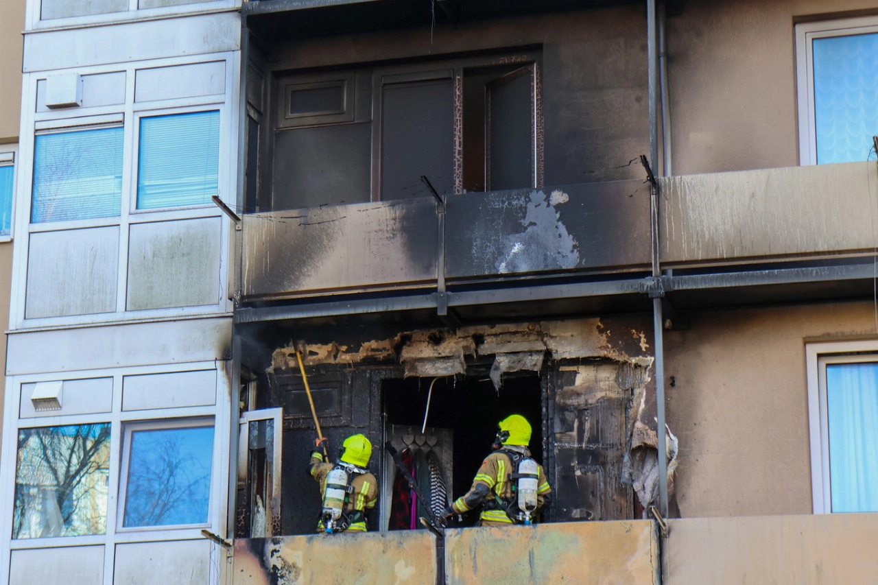 Grote schade na forse woningbrand