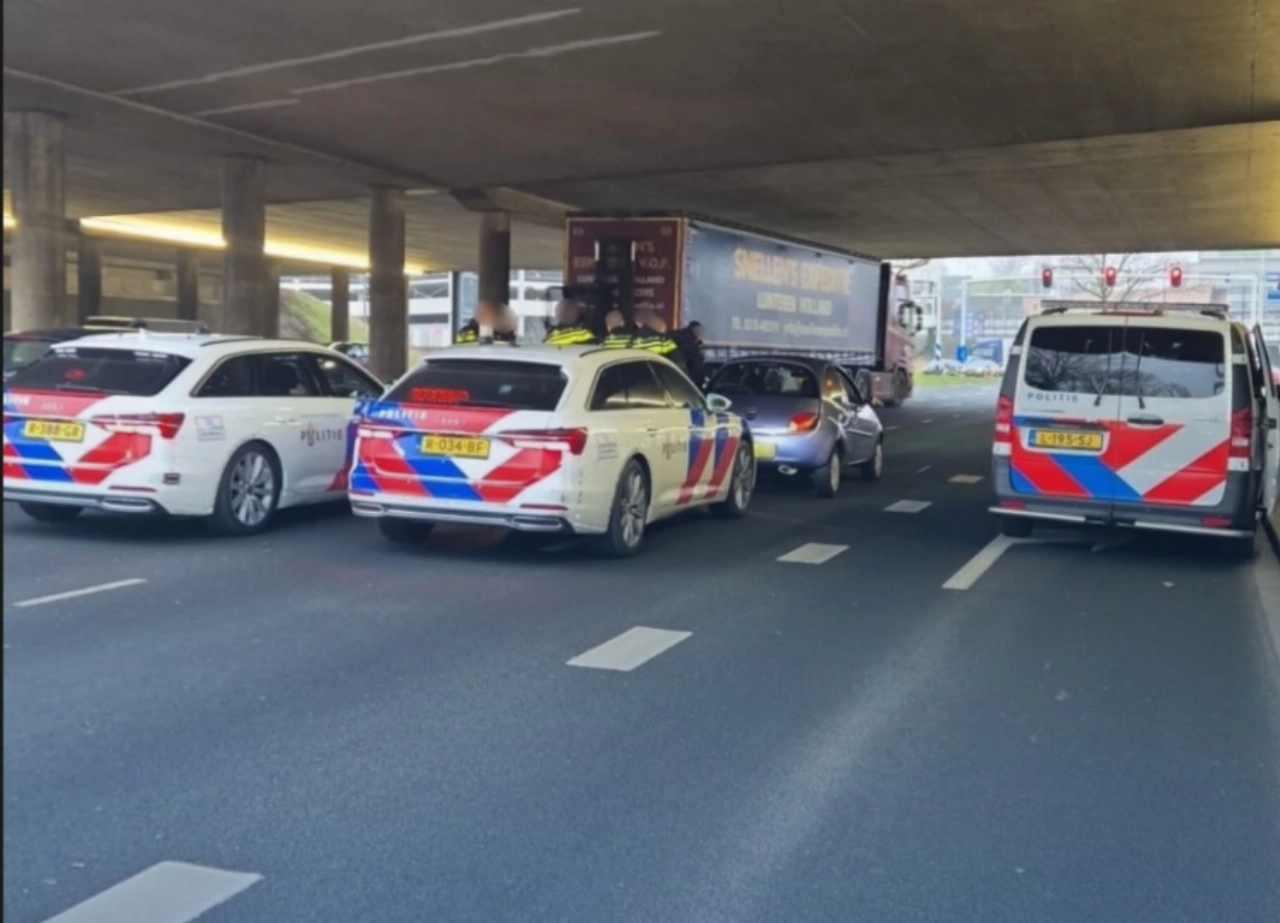 Gestolen auto achterhaald