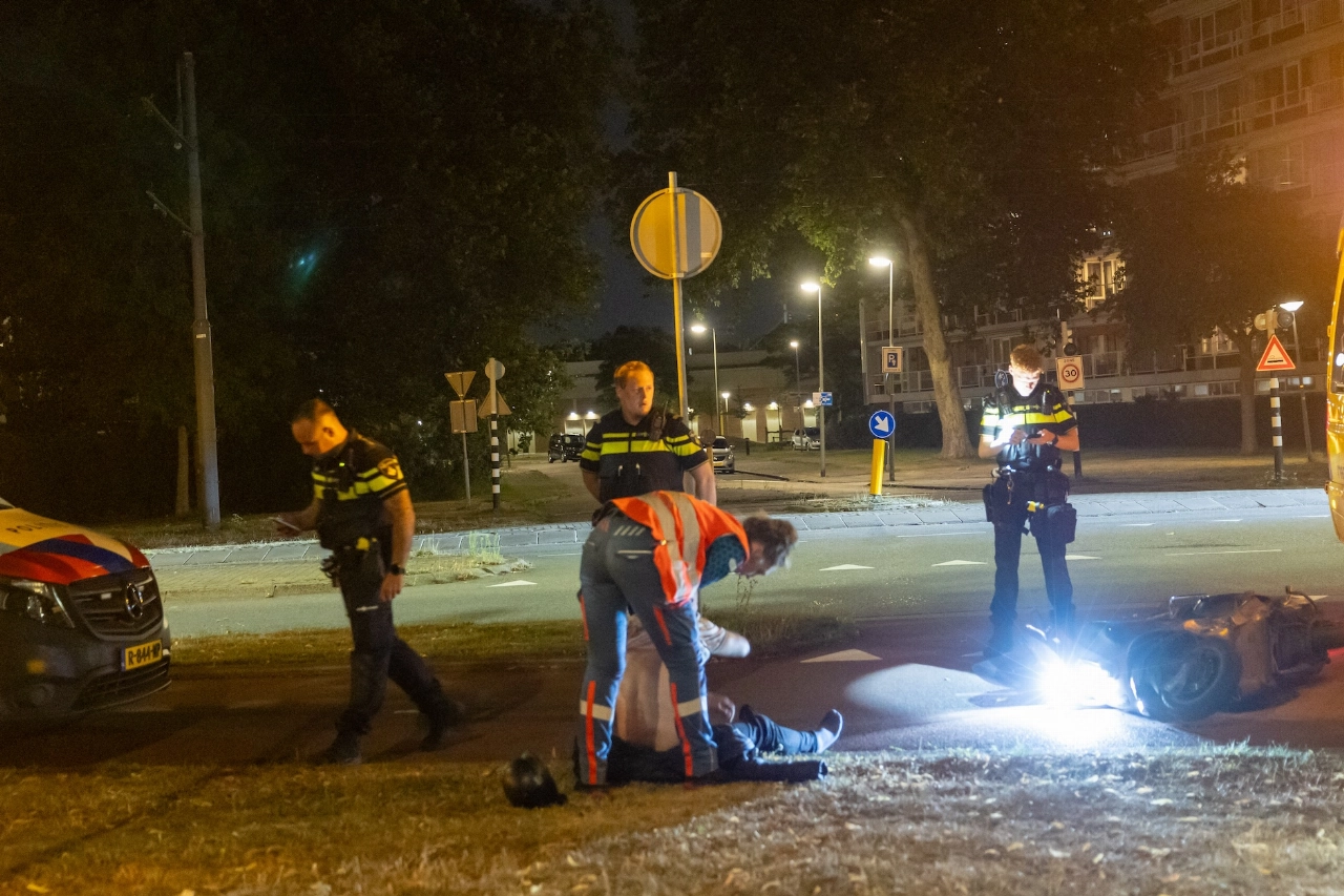 Aangehouden na botsing tussen twee scooters