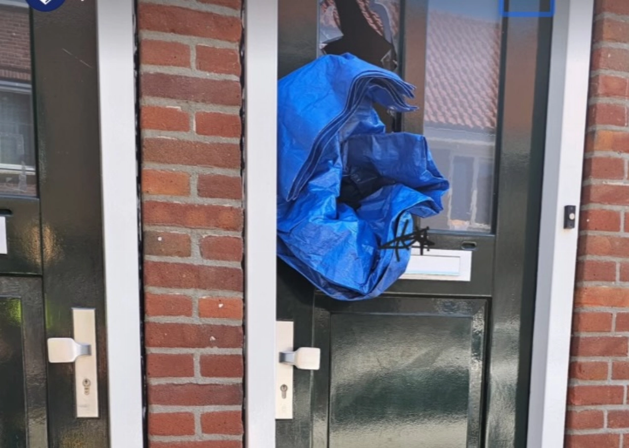 Politie moet onorthodox moeder bevrijden