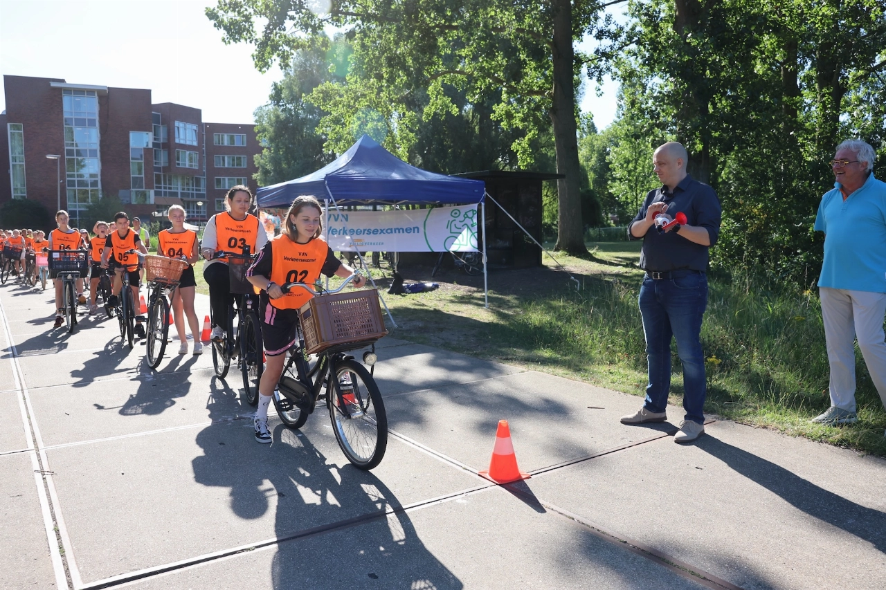 Bijna iedereen slaagt voor het fietsexamen