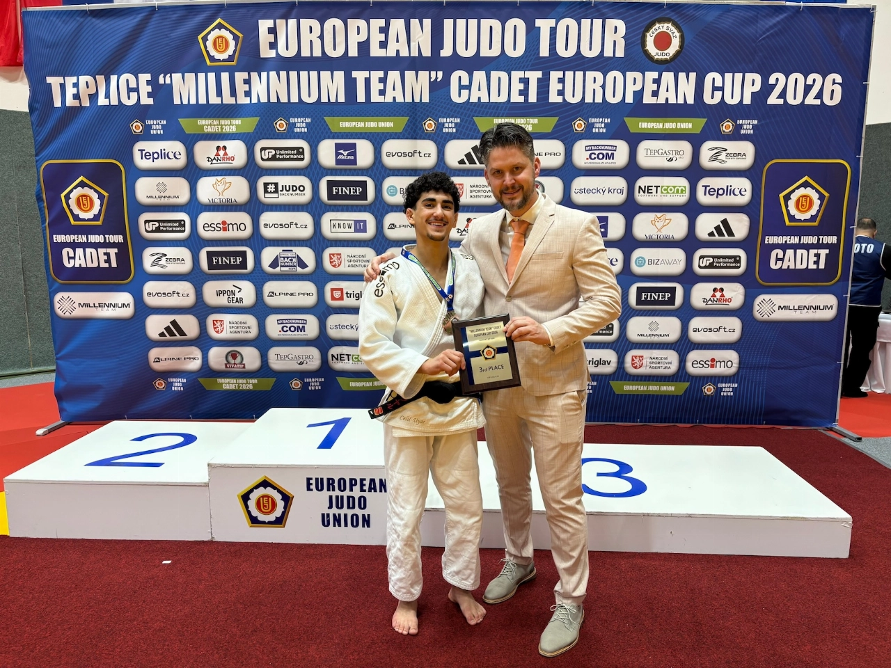 Brons voor Celil Uyar bij European Cup Tsjechië