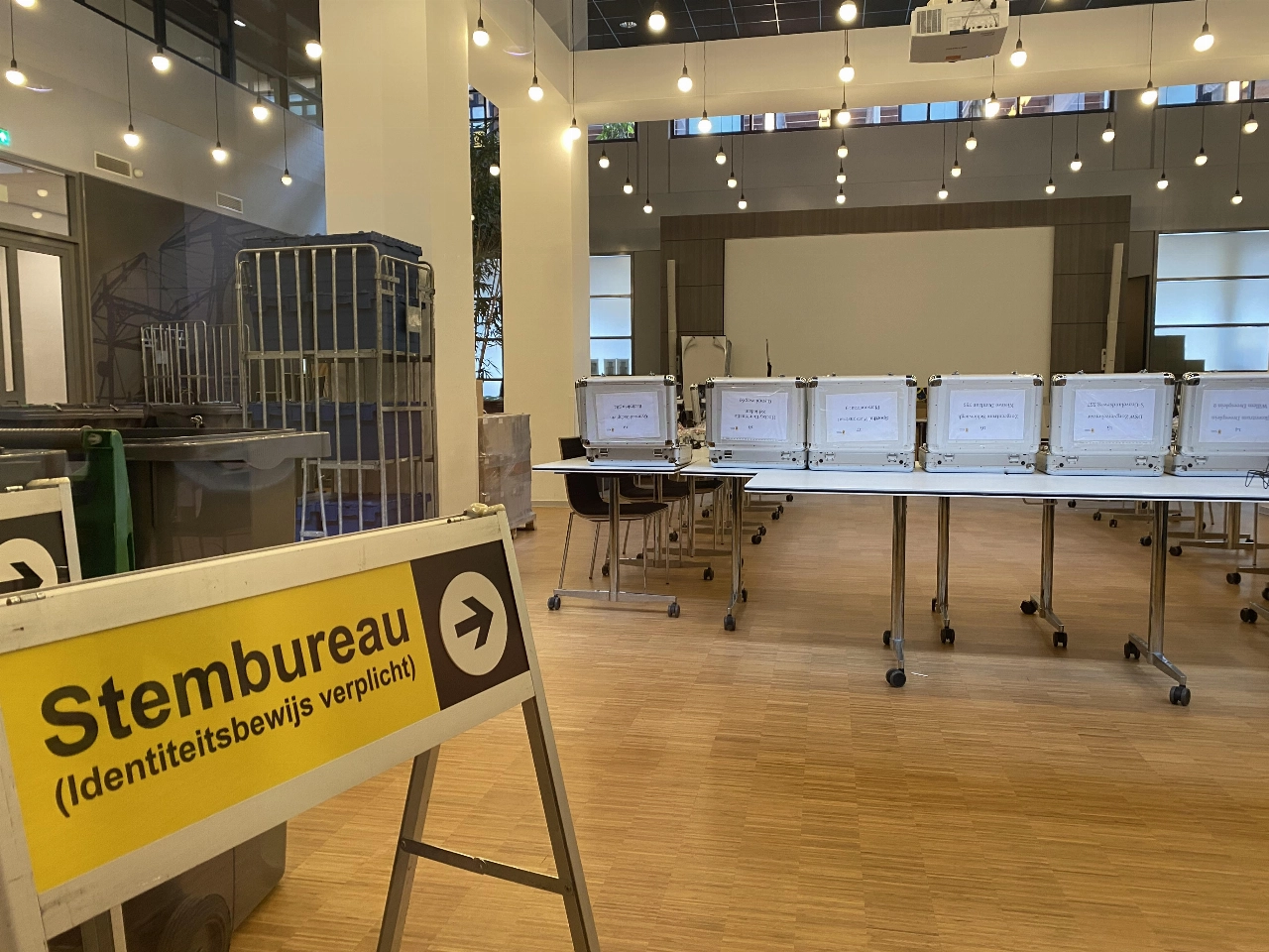 Verkiezingsdag in Schiedam