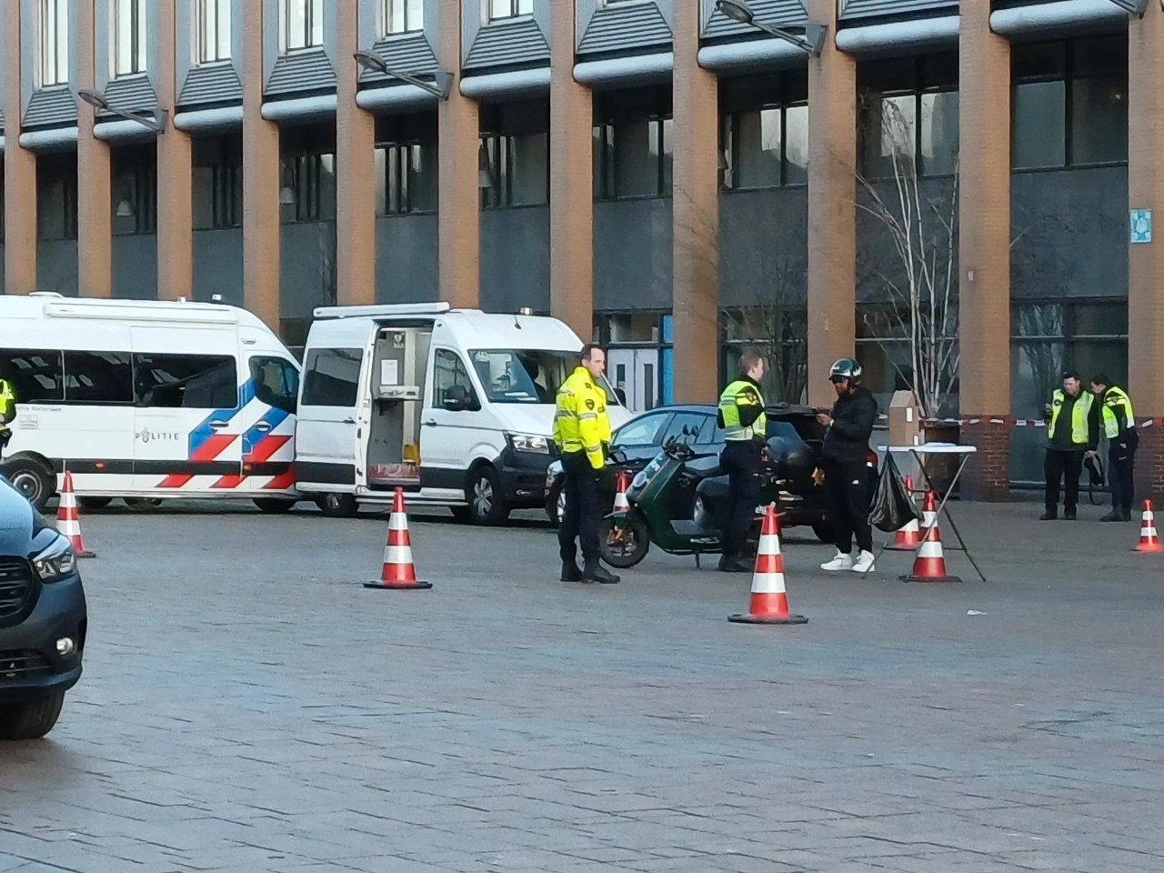 Voertuigcontrole op het Stadserf