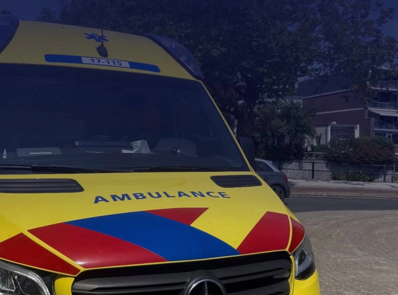 Politie op zoek naar doorrijder na aanrijding