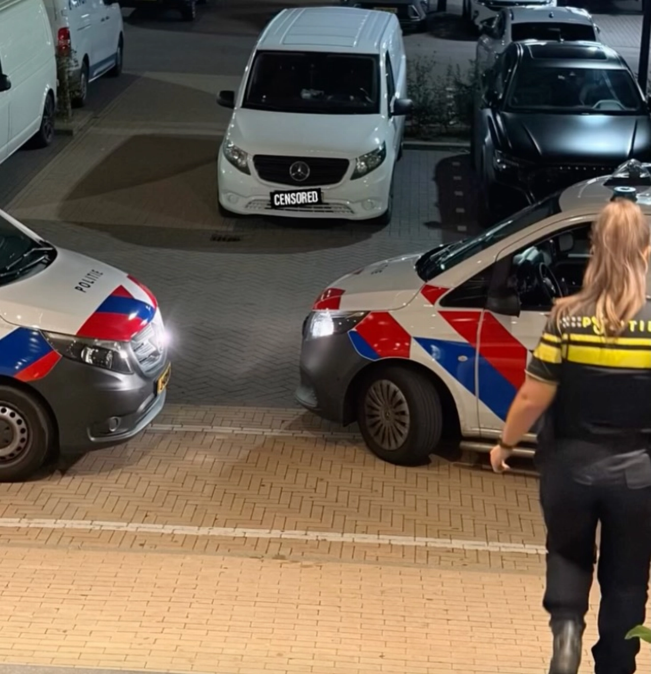 Supporters zorgen voor gedoe bij Van der Valk