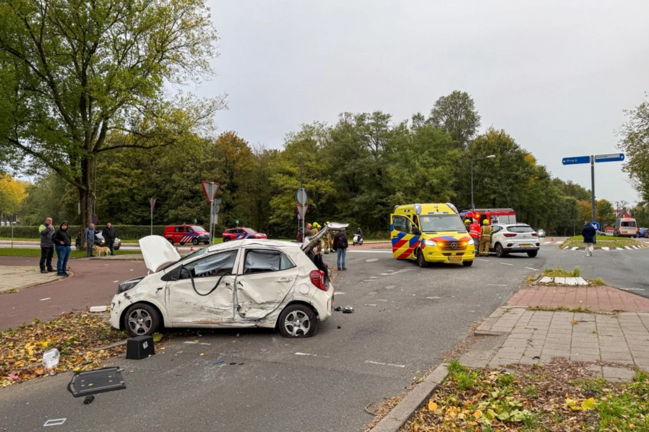 Automobilist gewond na aanrijding