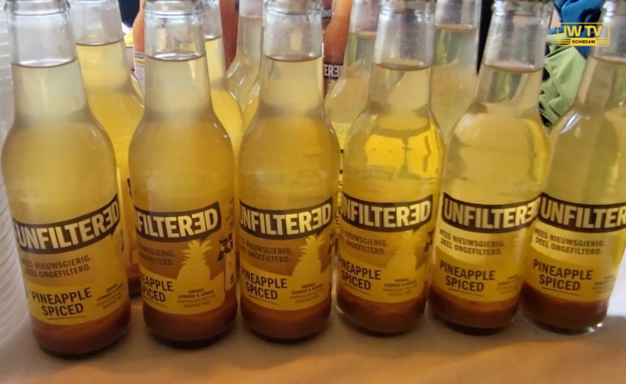 Yets presenteert Unfiltered