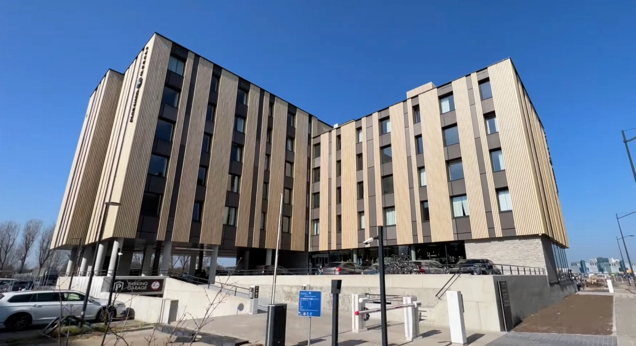 Hotels bij vliegveld krijgen nieuwe eigenaar
