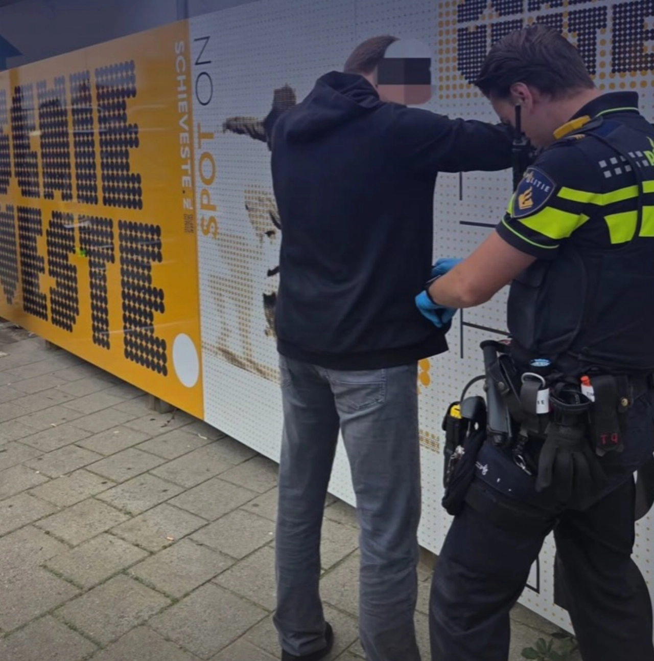 Cocaïne en messen aangetroffen bij fouilleeractie