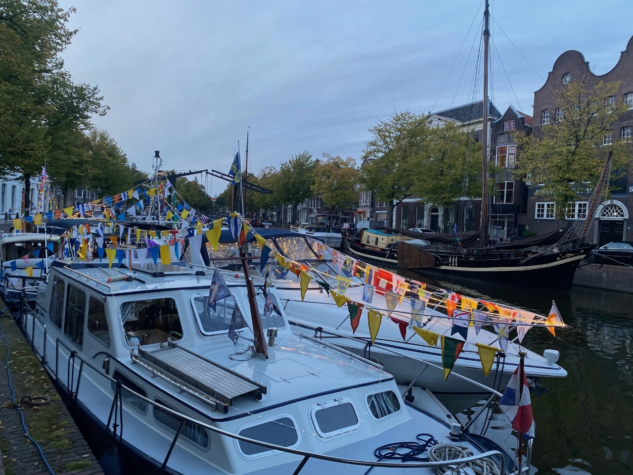 Brandersfeesten lopen warm