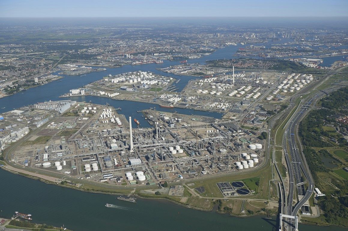 Shell Energy and Chemicals Park Rotterdam op Schiedam24