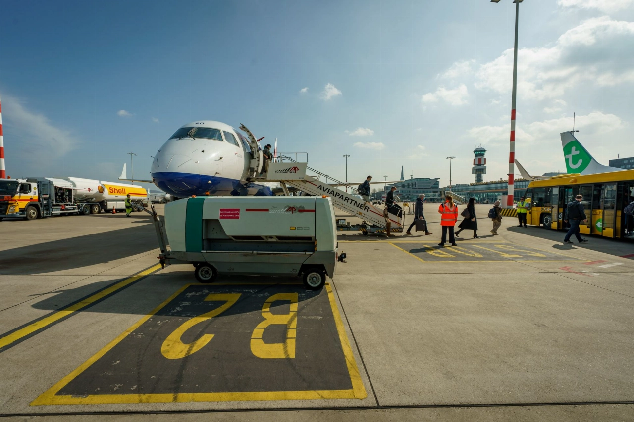 22 september: Burendag op Rotterdam The Hague Airport