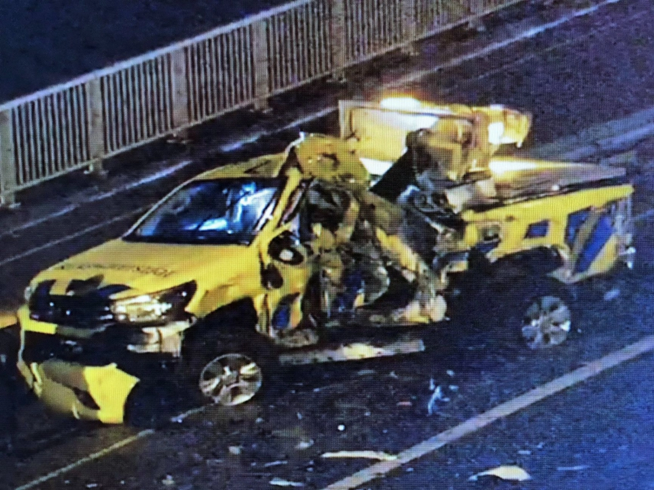 Weginspecteur moet op A2 springen voor zijn leven