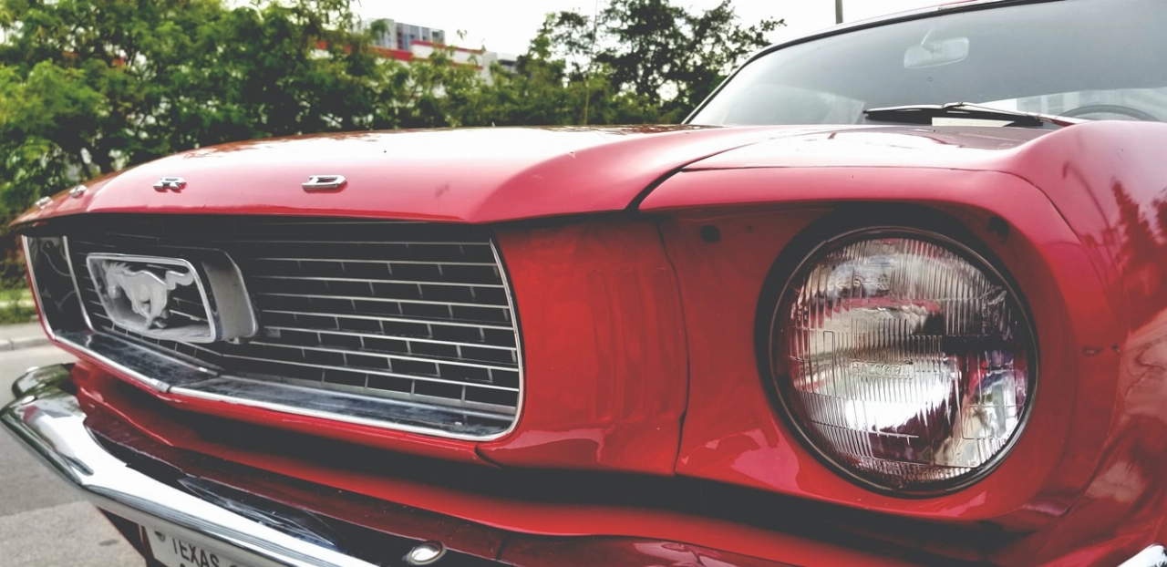 Drie aanhoudingen voor diefstal Ford Mustang