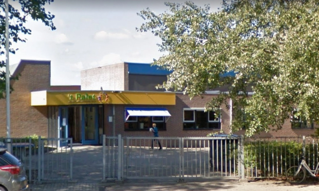 OM eist gevangenisstraf tegen man die school binnenreed