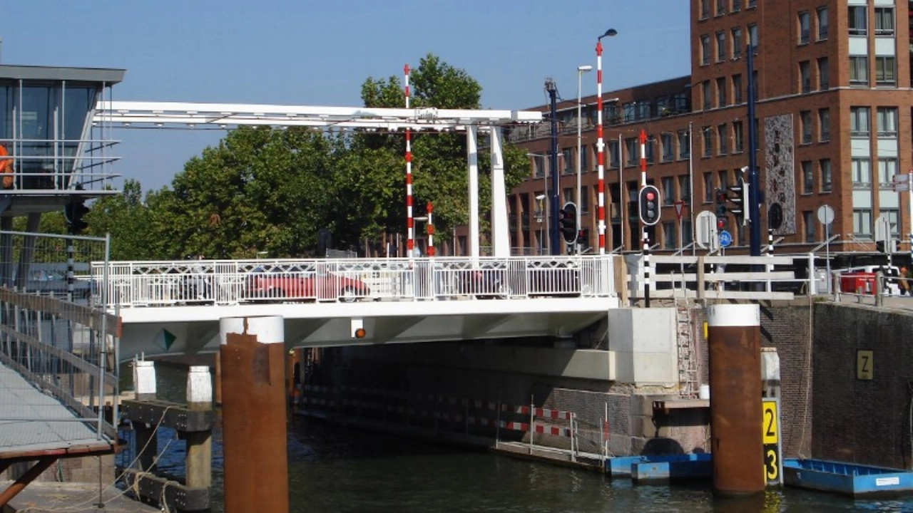 Zoektocht naar identiteit in water gevonden man