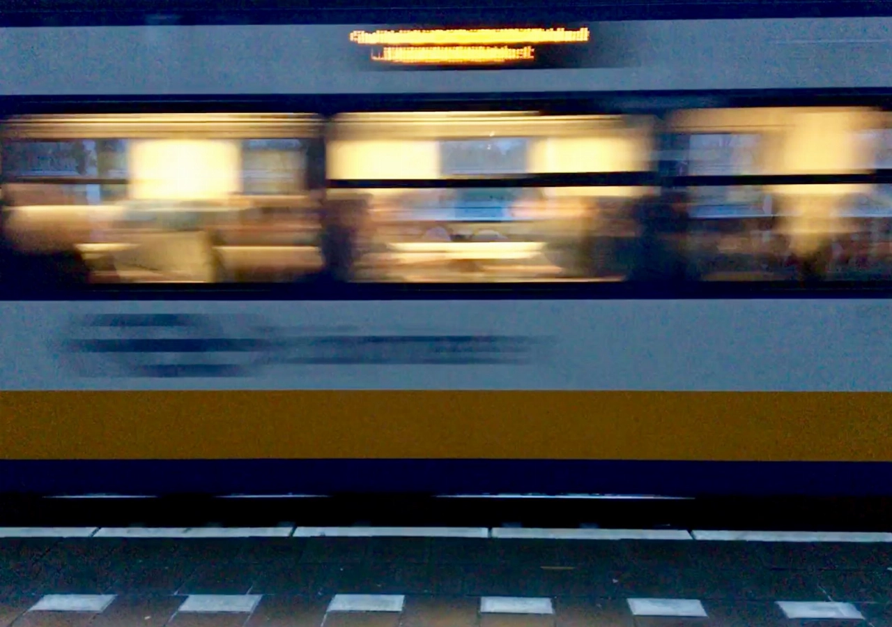 Met de trein? NS-personeel gaat staken!