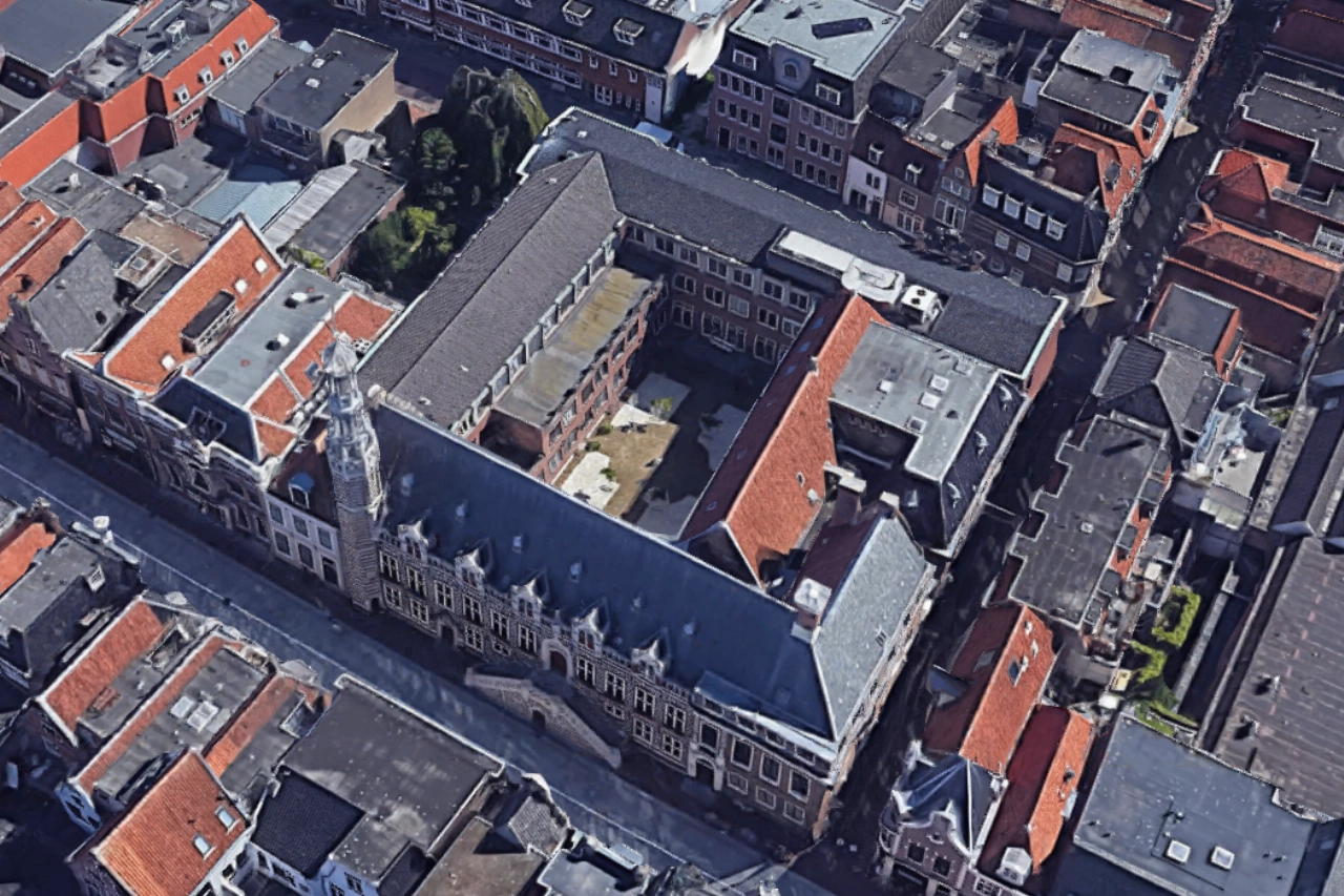 Woede om verkrachting 13-jarig meisje door asielzoeker, spoeddebat in Alkmaar