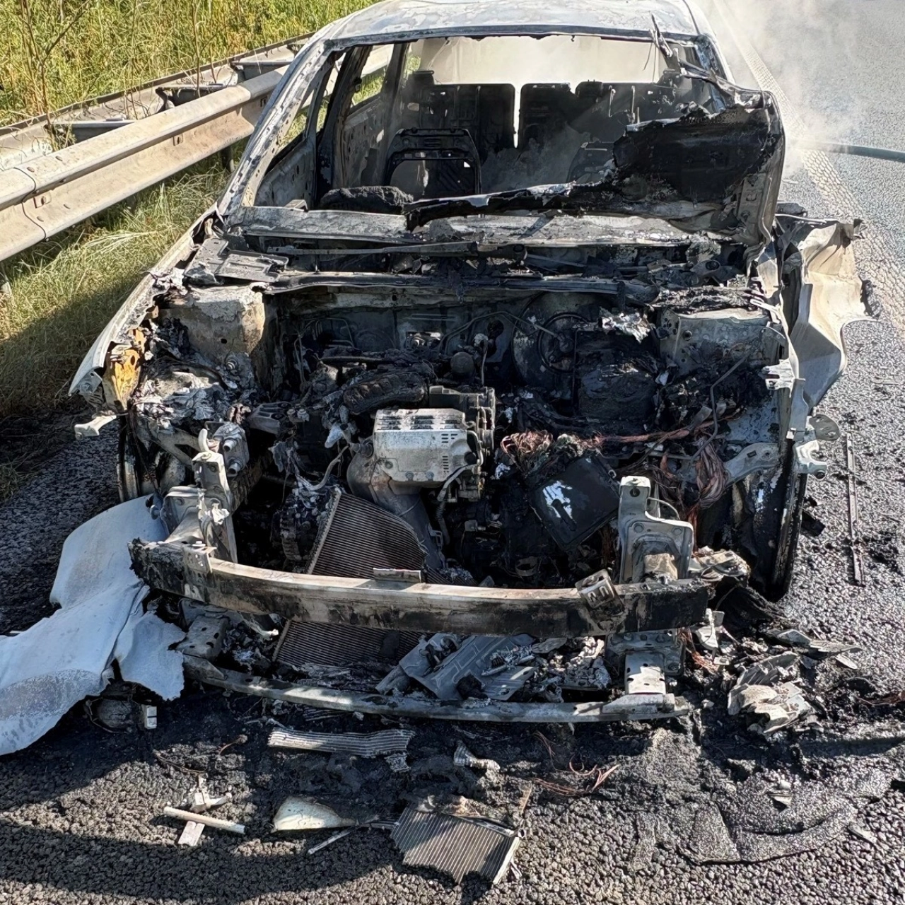 A58 afgesloten na voertuigbrand