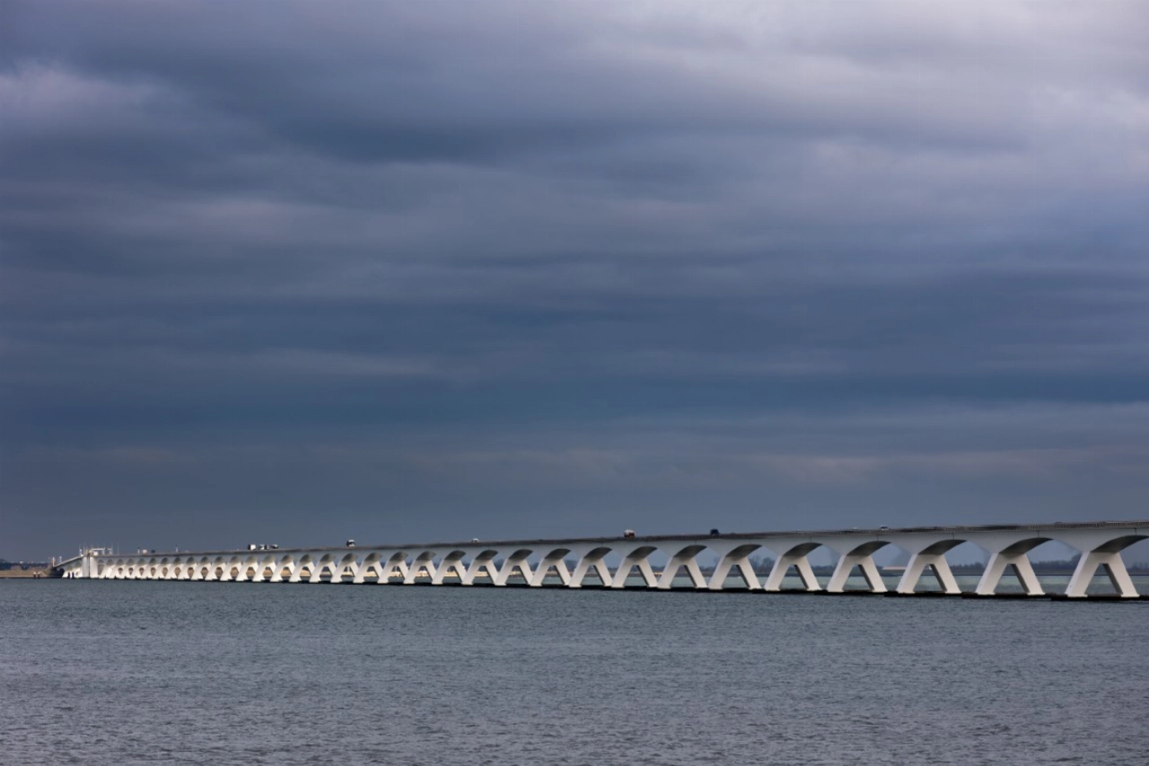 Zeelandbrug vanaf dinsdag zes weken dicht voor autoverkeer