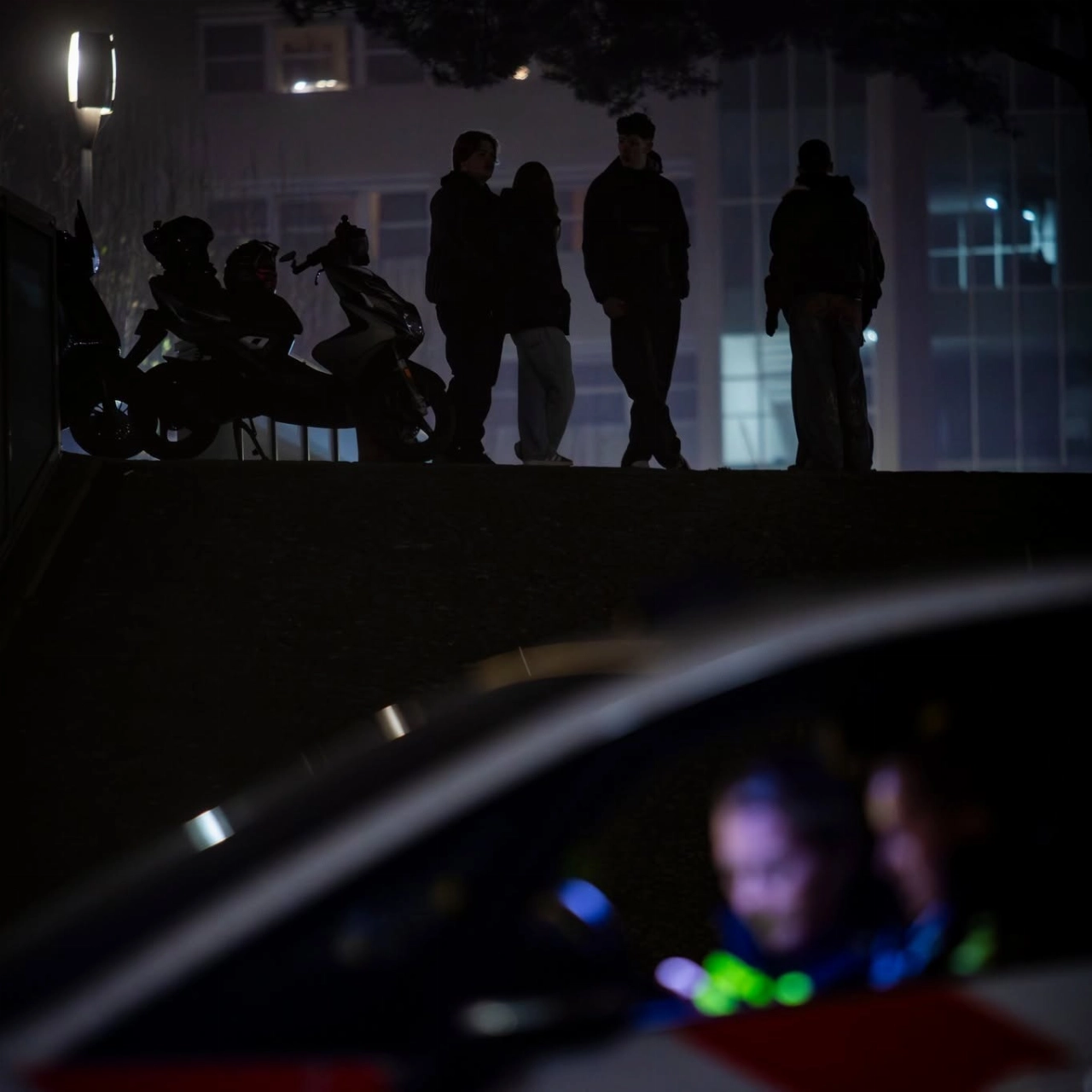 Jongen (12) mishandeld, vernederd en gefilmd in speeltuin