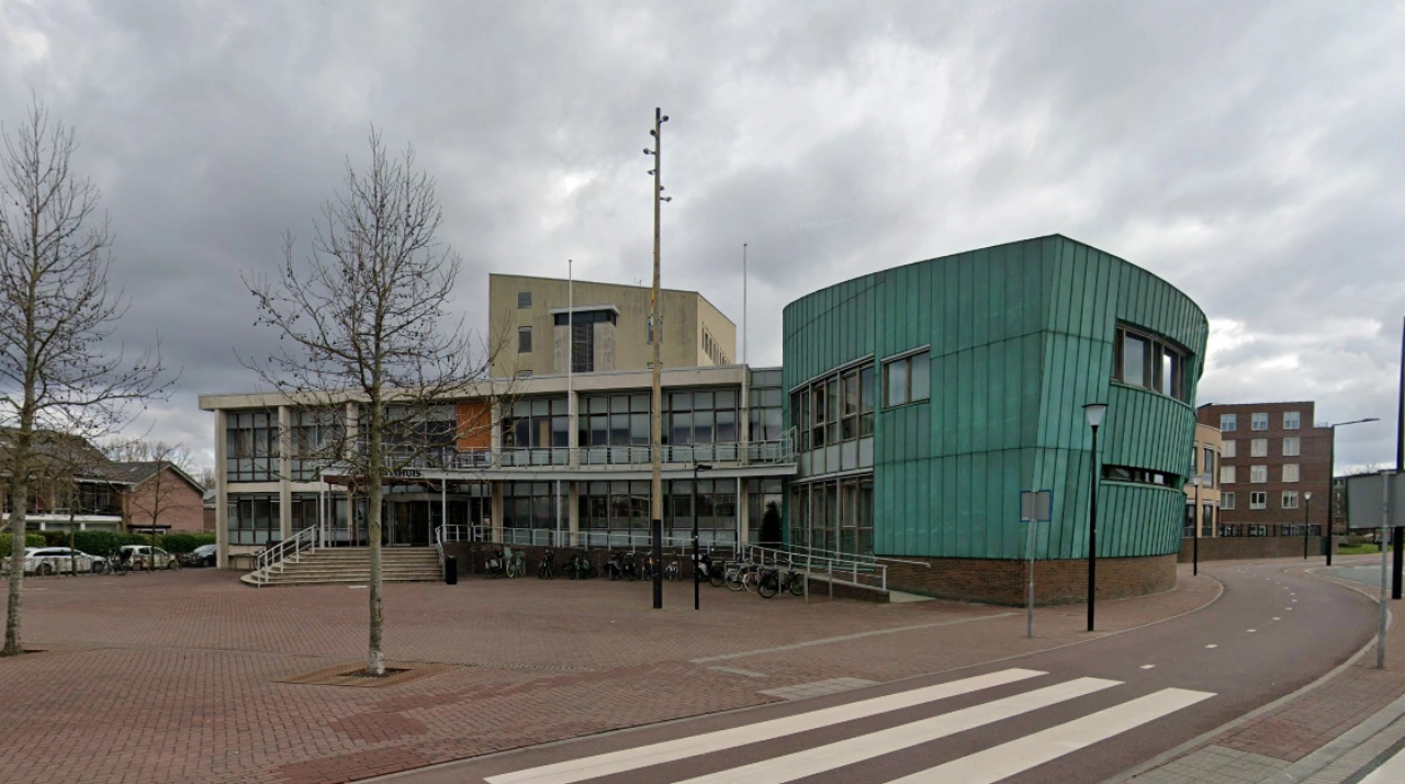 Publiek niet welkom in Barendrechtse raadszaal bij bespreking azc