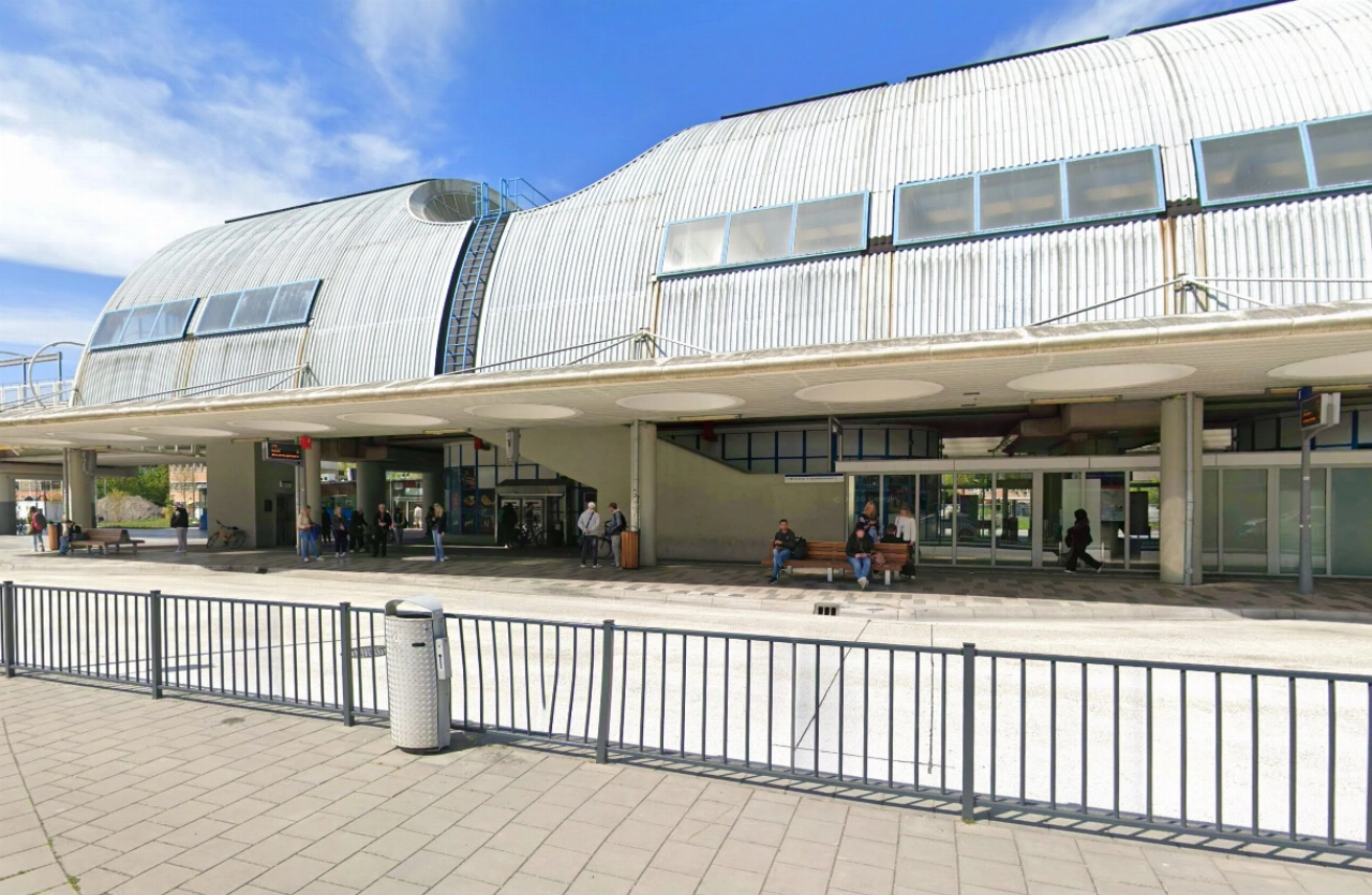 Voorwerp in kleding behoedt jongen (14) voor verwondingen bij steekpartij in Spijkenisse
