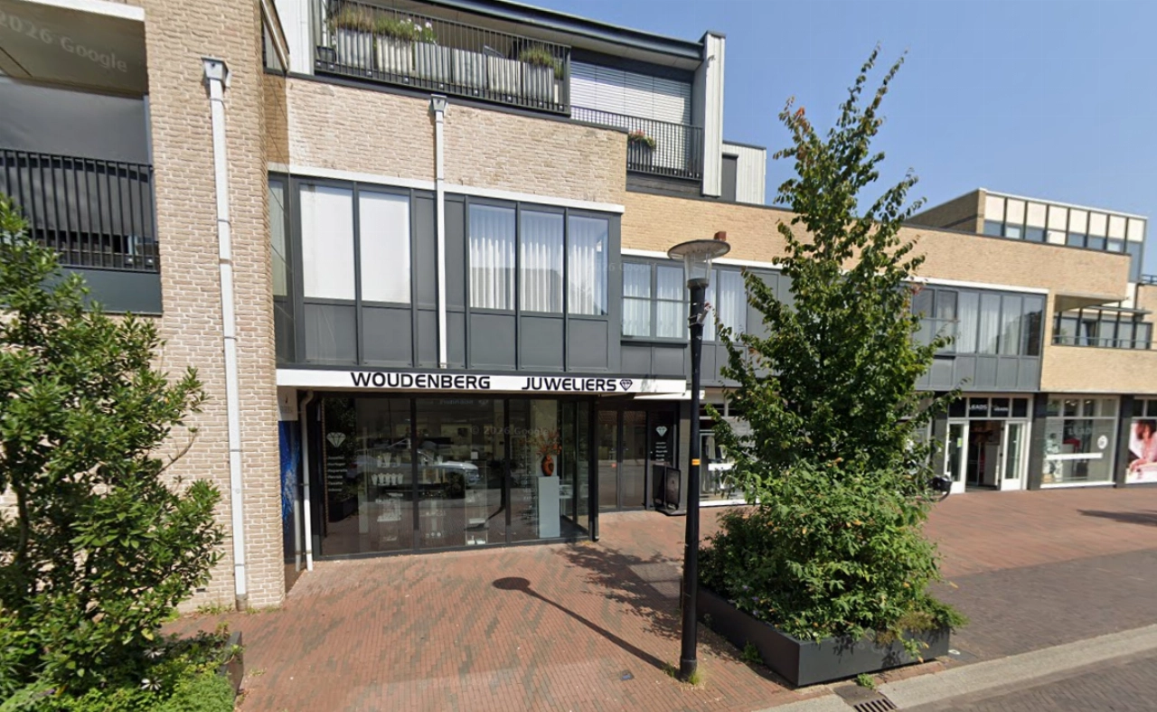 Ramkraak bij juwelier in Eibergen: bovenburen moeten woning uit
