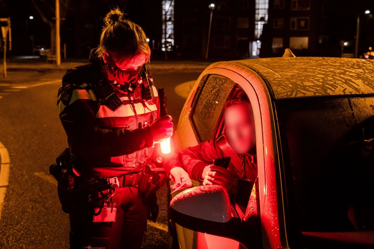 Man aangehouden voor belediging politieagent na verkeerscontrole