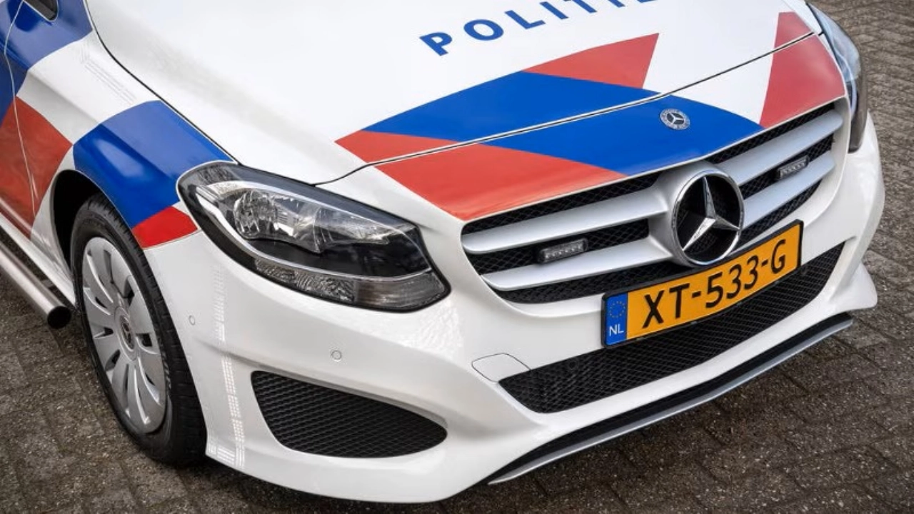 Man (26) langer vast voor beschieten katten met kruisboog