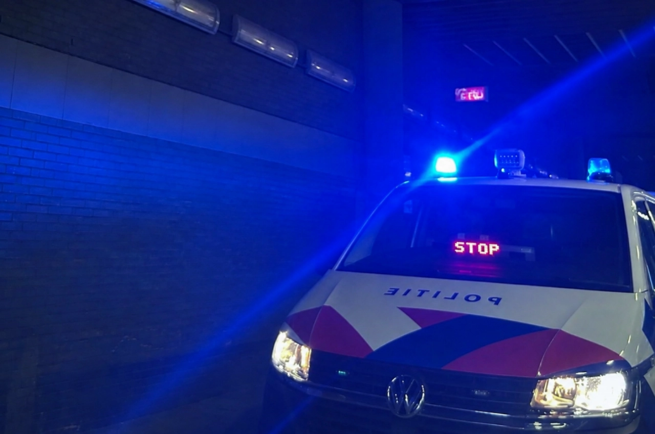 Zes jongens van 12 en 13 opgepakt na twee straatroven