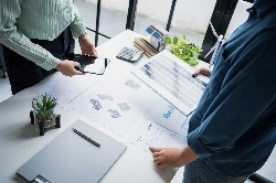 Energiecontract verlengen of overstappen? De slimste keuze voor ondernemers aan het eind van het jaar