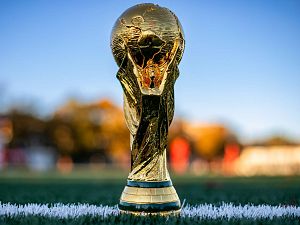 Voetbalfans Vlaardingen klaar om te verzamelen voor Qatar 2022 