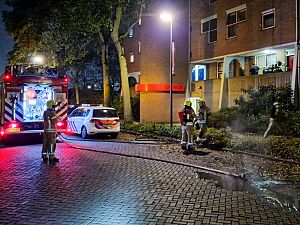 Bewoners van balkon gehaald na woningbrand Binnensingel