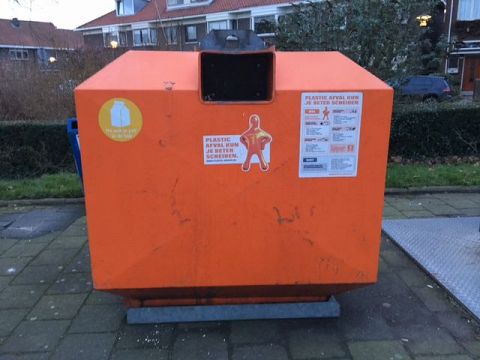 Plastic containers verdwijnen van straat Vlaardingen24