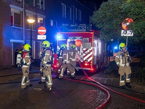 Felle brand verwoest woning Jacob van Dijkstraat