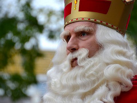 Geen kinderen op de kade bij intocht Sinterklaas