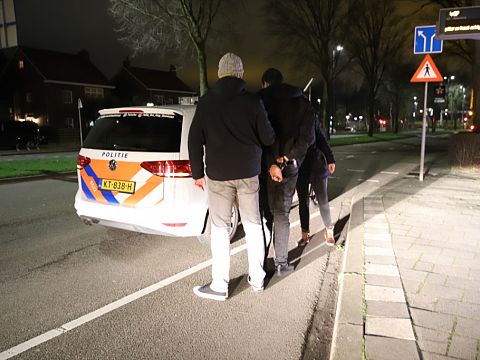 Achtervolging van in Den Haag gestolen auto eindigt in Vlaardingen